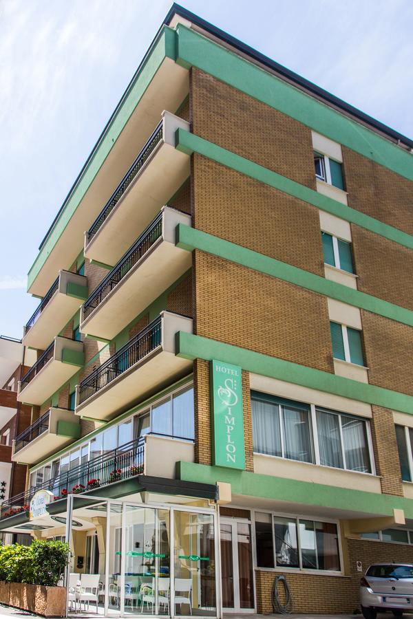 Hotel Simplon Белларія-Іджеа-Марина Екстер'єр фото