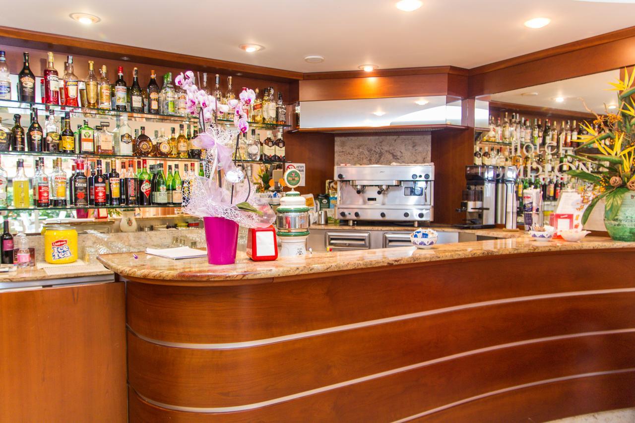 Hotel Simplon Белларія-Іджеа-Марина Екстер'єр фото
